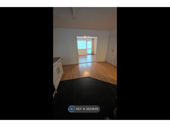 3 Bedroom Terraced House To Rent In Byron Gardens, Tilbury, RM18