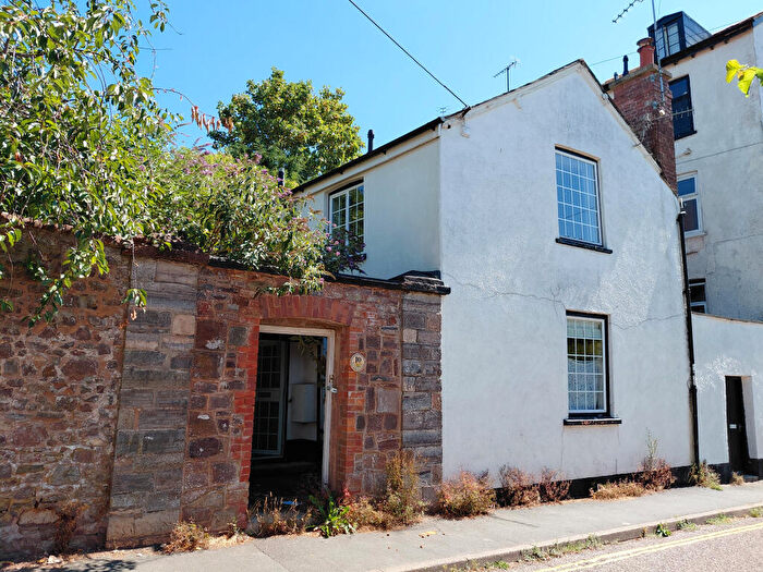 2 Bedroom End Of Terrace House For Sale In Bartows Causeway, Tiverton, Devon, EX16