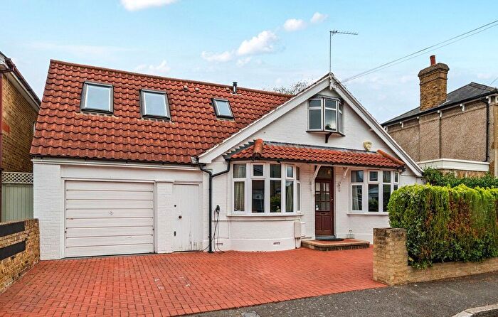 6 Bedroom Detached House For Sale In Queens Road, Hampton Hill, TW12