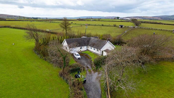 3 Bedroom Bungalow For Sale In Llanrhidian, Swansea, SA3