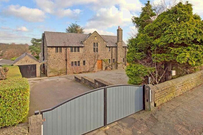 5 Bedroom Detached House To Rent In Baildon Road, Baildon, BD17