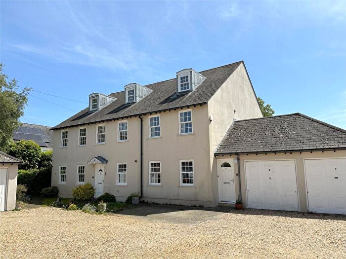 4 Bedroom Town House For Sale In St. Pauls Gardens, Chichester, West Sussex, PO19