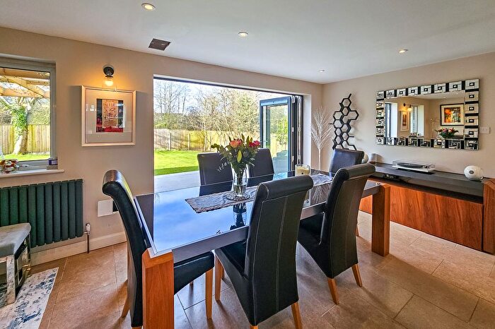 5 Bedroom Detached House To Rent In Azerley Grove, Harrogate, HG3