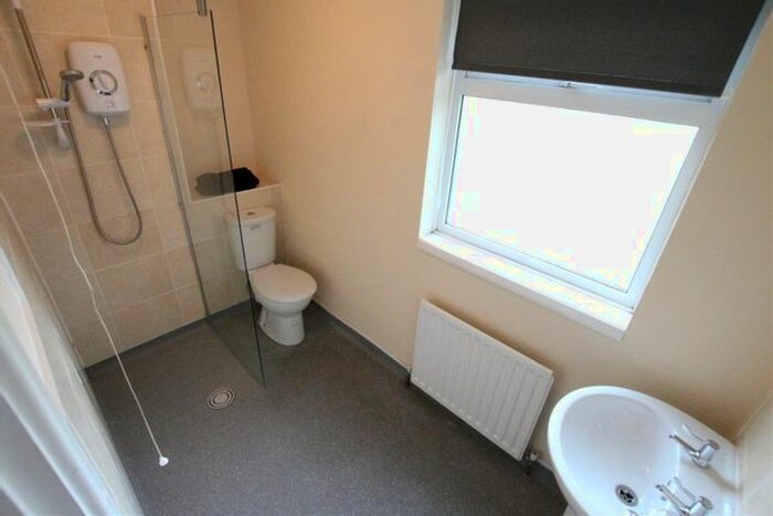 1 Bedroom Terraced House To Rent In Hunsbarrow Road, Northampton, NN4