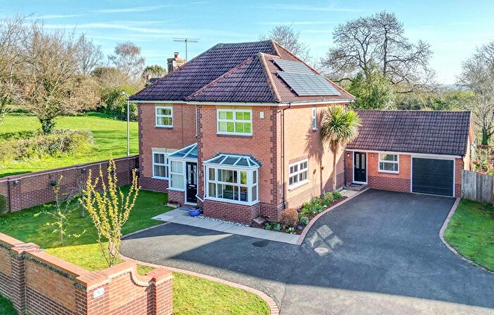 4 Bedroom Detached House For Sale In St. Andrews Way, Bromsgrove, B61