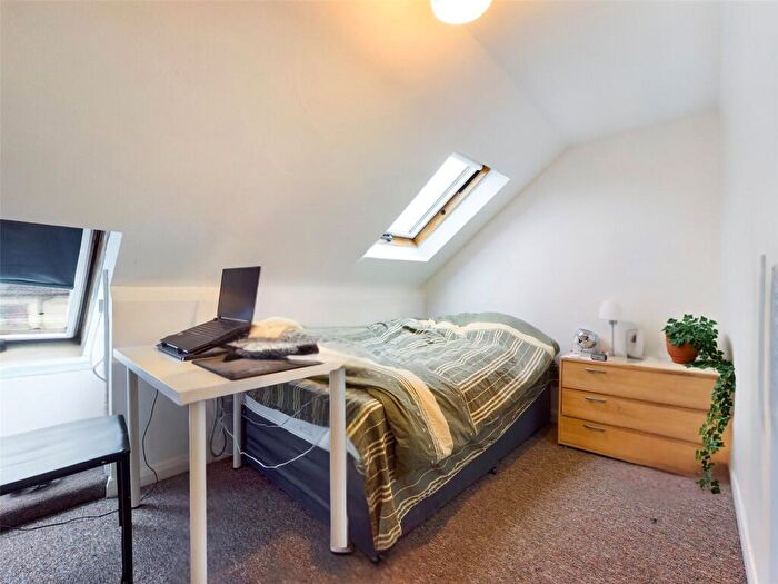 1 Bedroom Terraced House To Rent In Roedale Road, Brighton, BN1