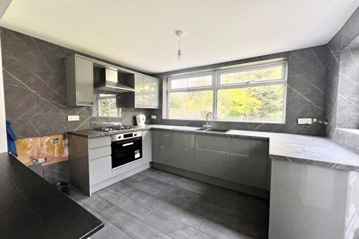 3 Bedroom Semi-Detached House To Rent In Waldemar Grove, Nottingham, NG9