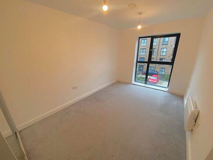 2 Bedroom Apartment To Rent In Strutt House, Derby, DE1