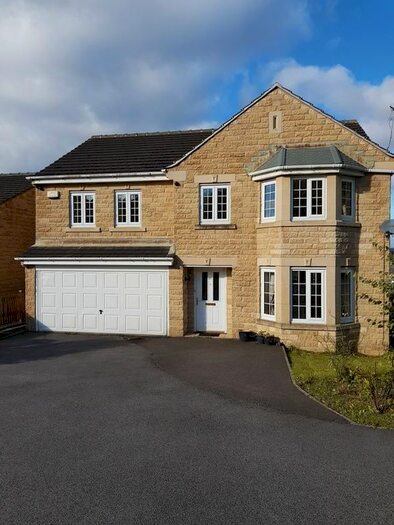4 Bedroom Detached House To Rent In Thorgrow Close, Fenay Bridge, Huddersfield, HD8