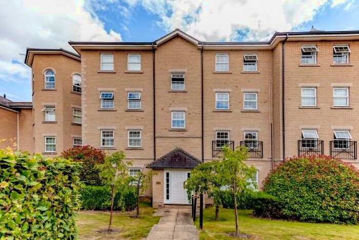 2 Bedroom Apartment To Rent In Radcliffe House, Littlemore, OX4