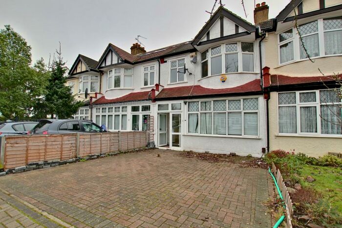 4 Bedroom Terraced House To Rent In Forde Avenue, Bromley, BR1