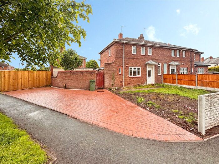 3 Bedroom Semi Detached House To Rent In Long Lake Avenue, Wolverhampton, West Midlands, WV6