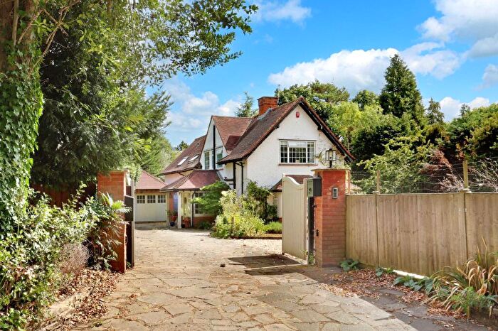 5 Bedroom Detached House For Sale In Blackpond Lane, Farnham Royal, Buckinghamshire, SL2