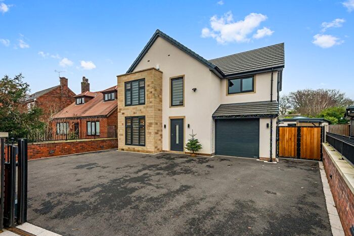 4 Bedroom Detached House For Sale In Priory Lane, Preston, PR1