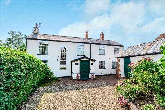 4 Bedroom Detached House For Sale In Laughton, Lutterworth, Leicestershire, LE17