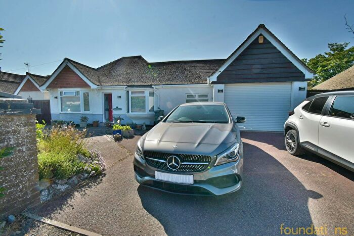 3 Bedroom Detached Bungalow For Sale In Thorne Crescent, Bexhill-On-Sea, TN39