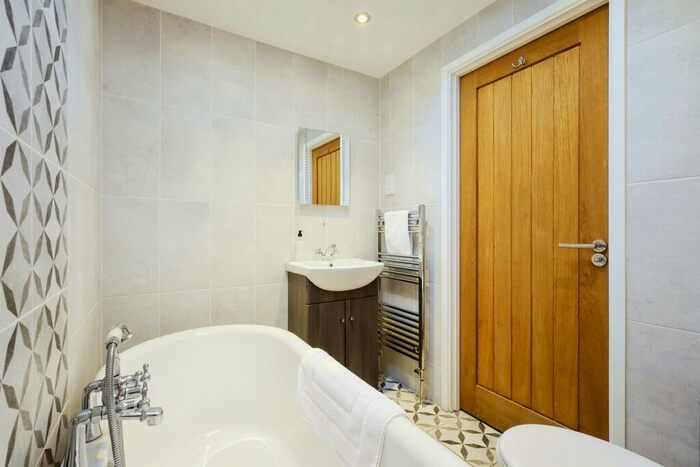 2 Bedroom Detached Bungalow For Sale In Hailsham Road, Stone Cross, Pevensey, BN24