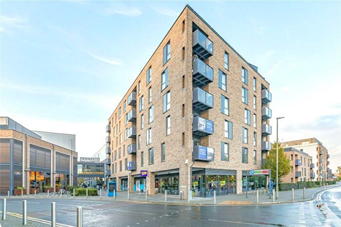 2 Bedroom Apartment To Rent In Addlestone, Surrey, KT15