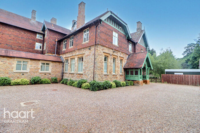 2 Bedroom Flat For Sale In Beacon Lane, Grantham, NG31