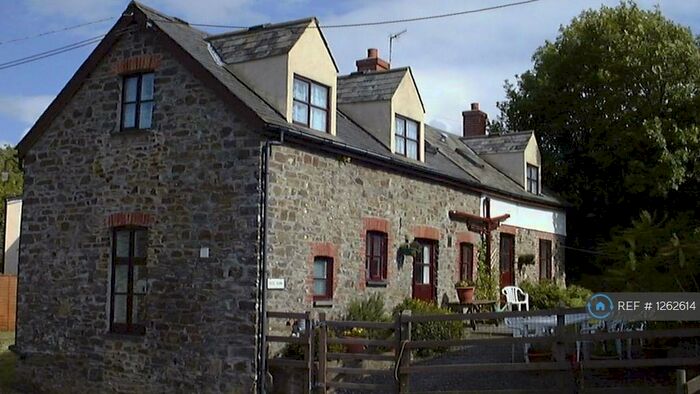 4 Bedroom Detached House To Rent In Hartland, Bideford, EX39