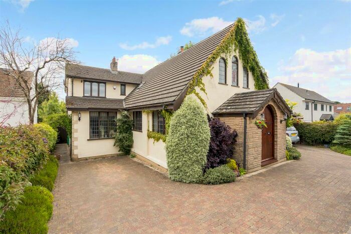 6 Bedroom Detached House For Sale In Clevedon Road, Failand, Bristol, BS8