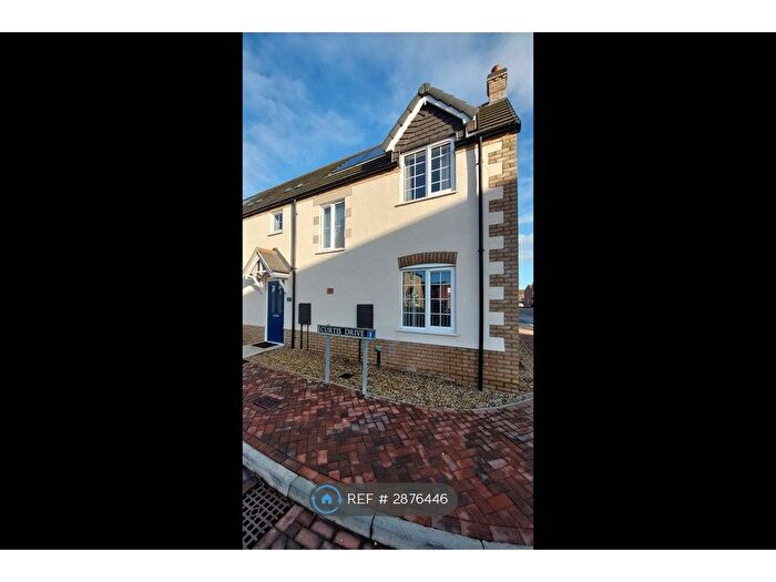 3 Bedroom Semi-Detached House To Rent In Curtis Drive, Coningsby, LN4