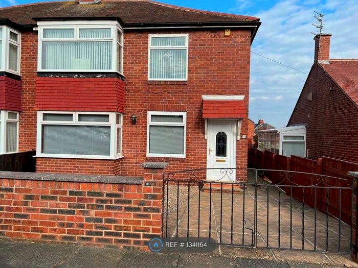 2 Bedroom Flat To Rent In Overfield Road, Newcastle Upon Tyne, NE3