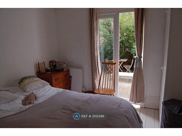 1 Bedroom Flat To Rent In Kendoa Road, London, SW4