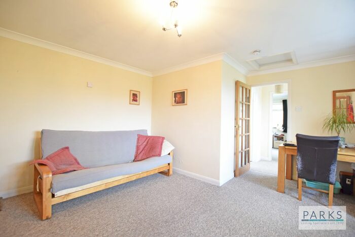 1 Bedroom Flat To Rent In Tivoli Crescent North, Brighton, East Sussex, BN1