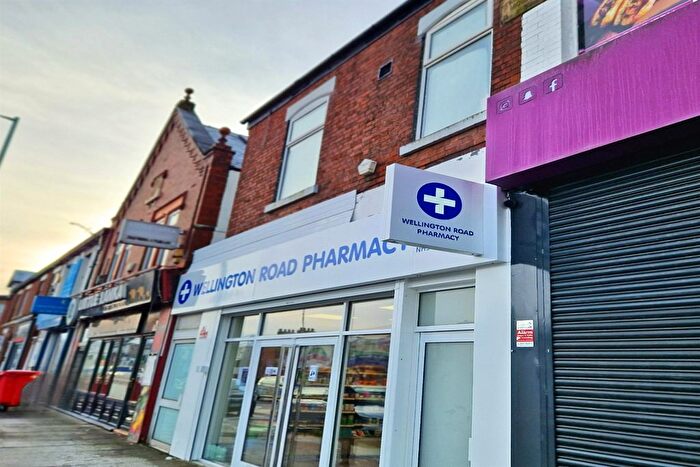 1 Bedroom Flat To Rent In Wellington Road South, Stockport, SK2
