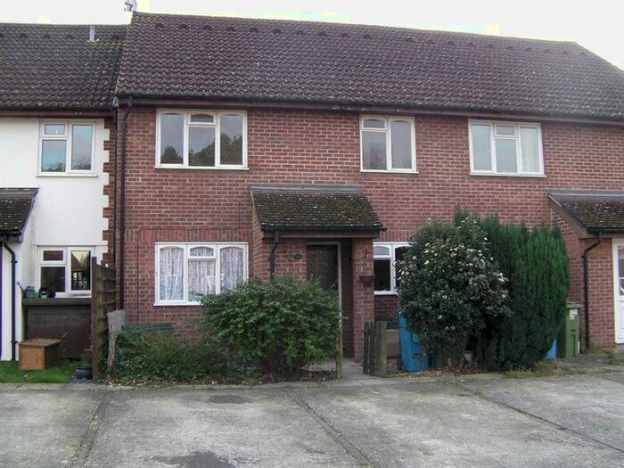 2 Bedroom Terraced House To Rent In Chamomile Gardens, Farnborough, GU14