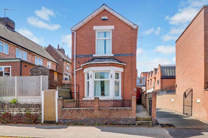3 Bedroom Detached House For Sale In Marshall Street, Nottingham, NG5