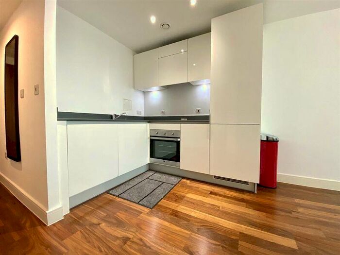 1 Bedroom Apartment To Rent In One Hagley Road, Birmingham, B16