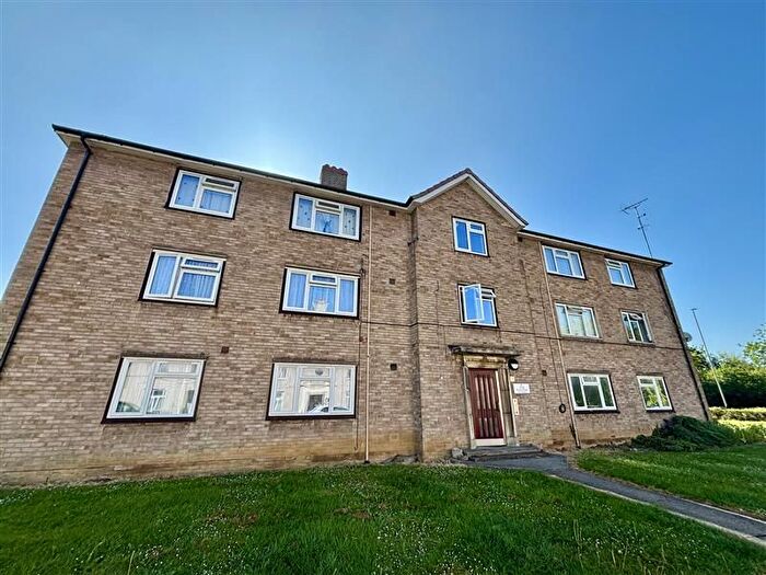 2 Bedroom Flat To Rent In Wasley Road, Cheltenham, GL51