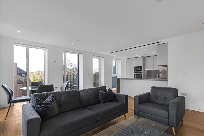 2 Bedroom Apartment To Rent In Ariel House, Wapping, E1W