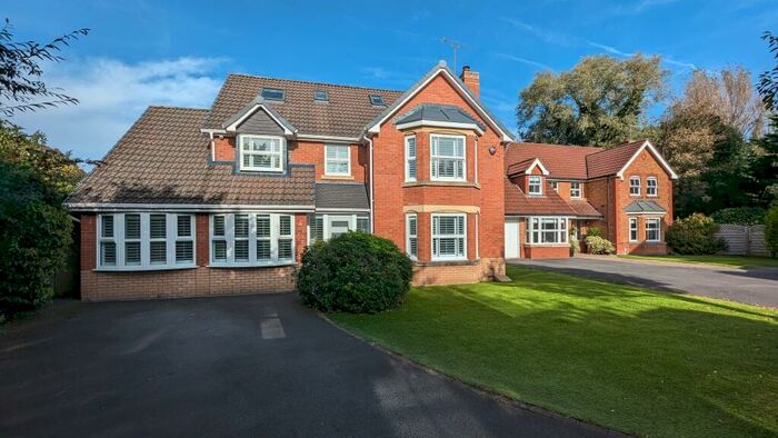 5 Bedroom House To Rent In The Evergreens, Freshfield, L37