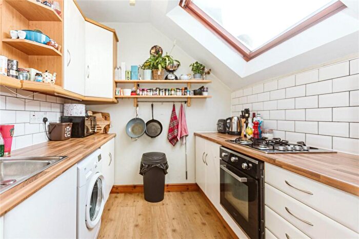 2 Bedroom Maisonette To Rent In Downs Park West, Westbury Park, Bristol, BS6