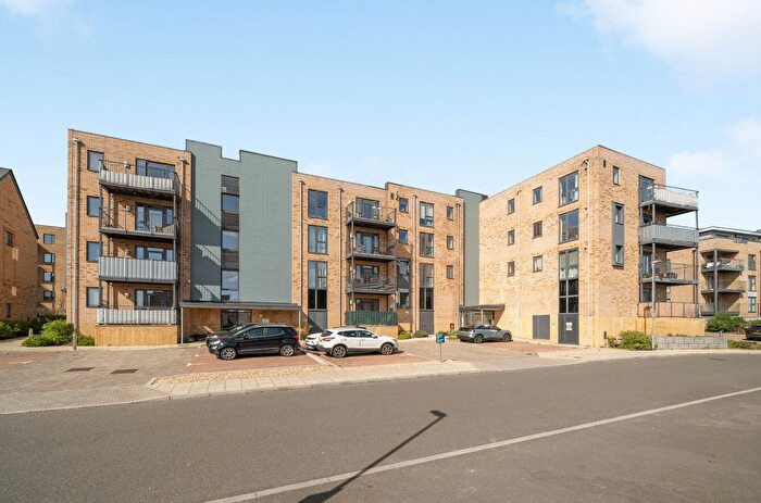 2 Bedroom Flat For Sale In Norman Lane, Ebbsfleet Valley, Swanscombe, DA10