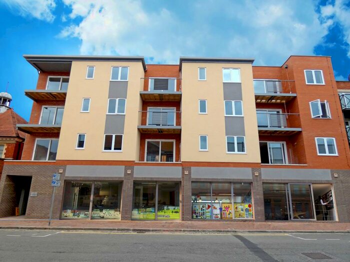 1 Bedroom Apartment To Rent In Camp Road, Farnborough, Hampshire, GU14