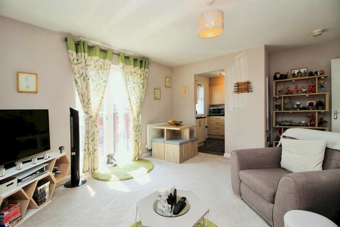 2 Bedroom Flat For Sale In Colliers Way, Huntington, Cannock, WS12