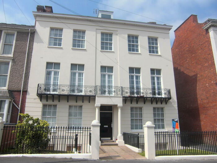 2 Bedroom Flat To Rent In Flat, Charlotte Street, Leamington Spa, CV31