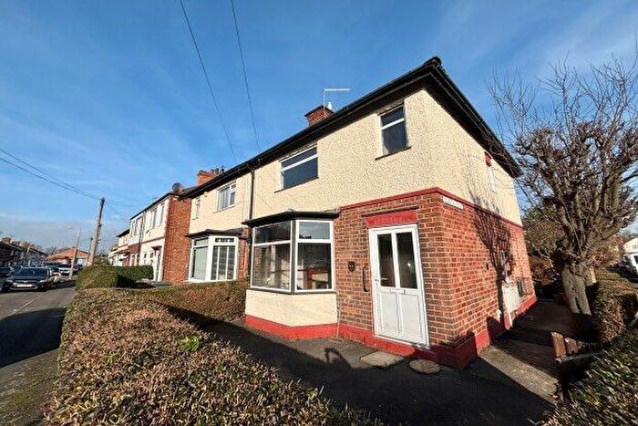 3 Bedroom Semi-Detached House To Rent In Bonsall Street, Nottingham, NG10