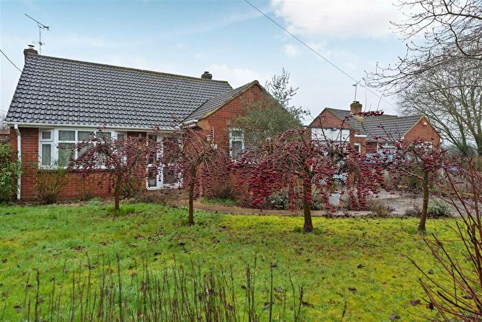 3 Bedroom Detached House For Sale In Chapel Lane, Canterbury, CT2