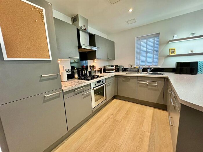 2 Bedroom Apartment To Rent In The Grange, Beever Lane, Barnsley, S75