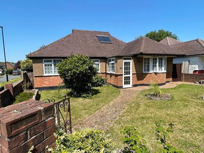 3 Bedroom Detached House For Sale In Tithepit Shaw Lane, Warlingham, Surrey, CR6