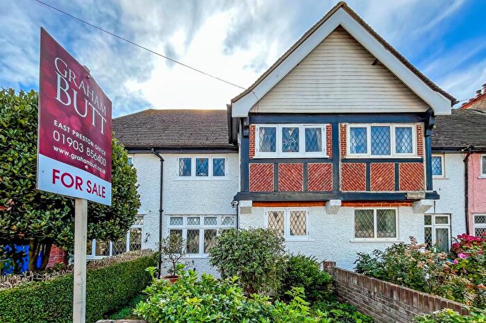 3 Bedroom Terraced House For Sale In South Strand, Angmering On Sea, East Preston, West Sussex, BN16