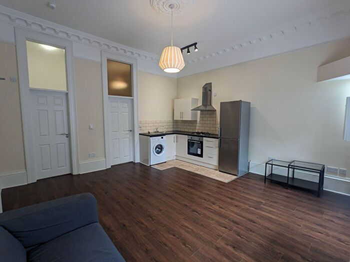1 Bedroom Maisonette To Rent In Oxford Road, Moseley, Birmingham, B13