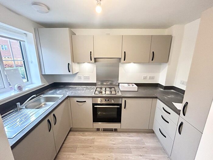 2 Bedroom End Of Terrace House To Rent In Tamerlane Road, Crewe, Cheshire, CW1