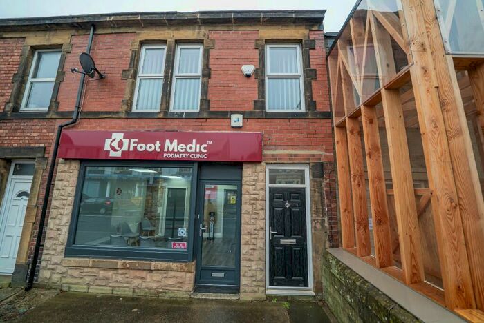 2 Bedroom Flat For Sale In Durham Road, Low Fell, Gateshead, Tyne And Wear, NE9