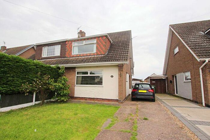 3 Bedroom Semi-Detached House To Rent In Woodlands Avenue, Immingham, DN40